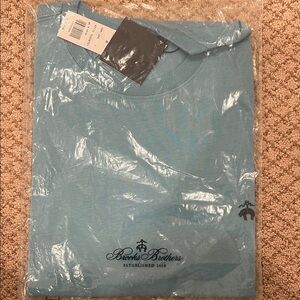 New with tag Brooks Brothers men’s extra large crewneck T-shirt top